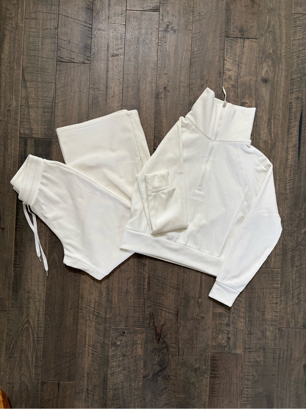 Kyodan White Women's lounge Set - Half-Zip Top & Drawstring Pants
